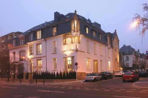 Key Inn Appart Hotel Belair Люксембург Экстерьер фото